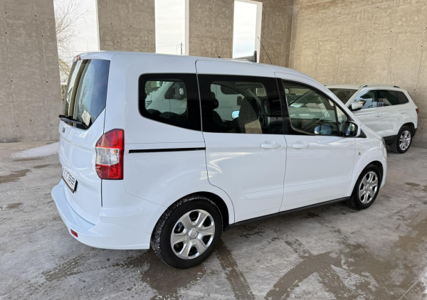 FORD TOURNEO COURIER / 1.5 / Duratorq TDCI DV5